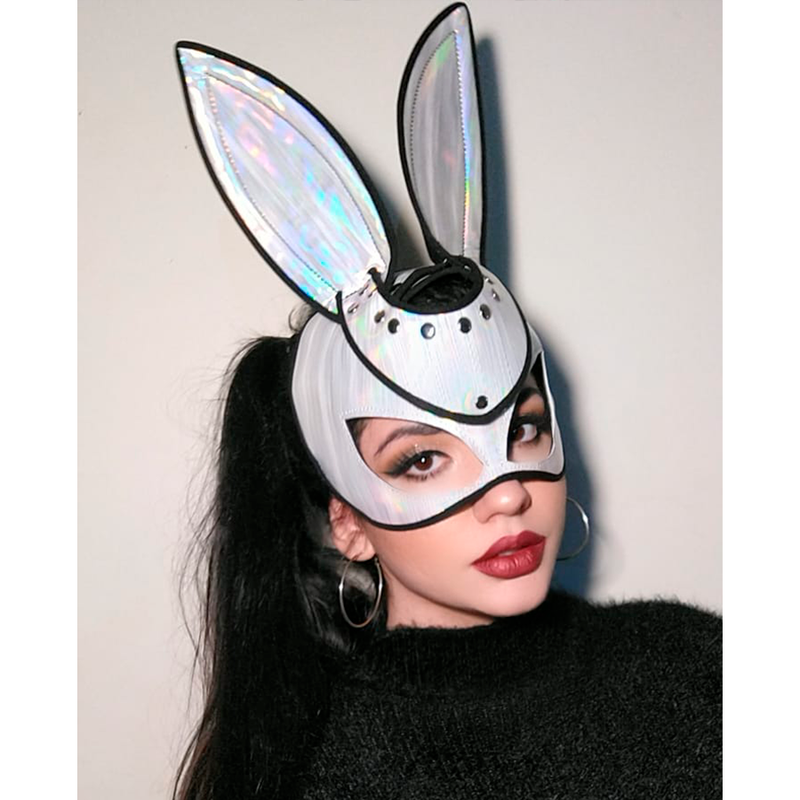 MÁSCARA BAD BUNNY WHITE